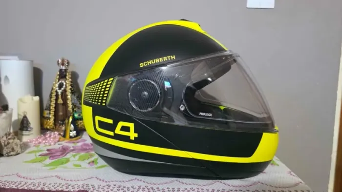 Capacete Schuberth C4