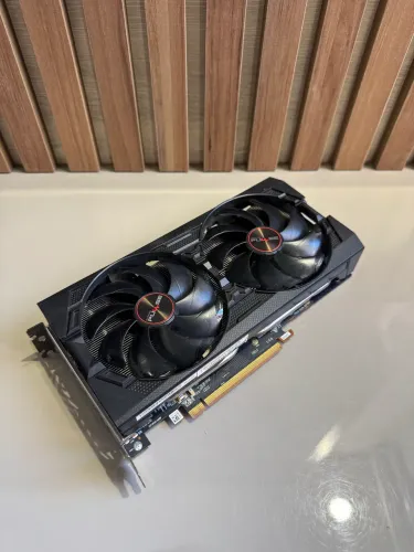 Placa de vídeo Rx5500XT com 3 meses de garantia - Em até 18x