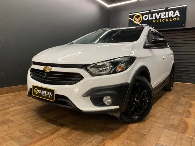 Chevrolet Onix Activ 1.4 8V Flex Mec. 4P 2019