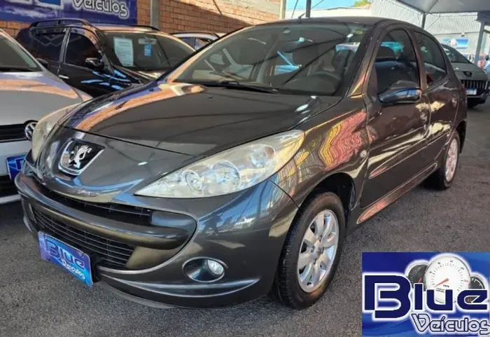 Peugeot 207 XR Sport 1.4 Flex 8V 5P 2010