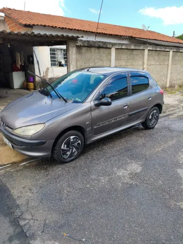 Peugeot 206 Selection/ Sensation 1.0 16V 3P 2002