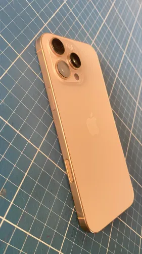 Vendo iPhone 16 pro Max 256