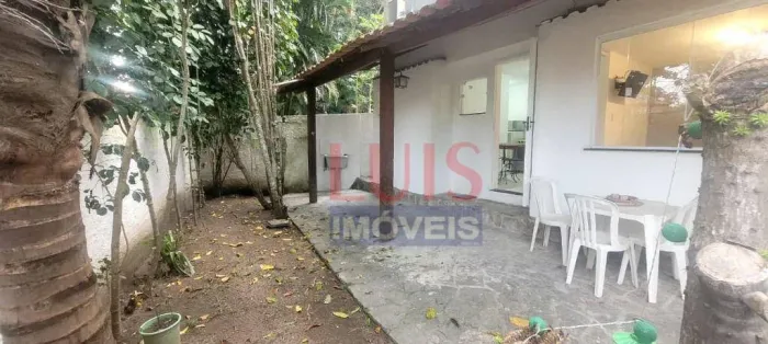 Kitnet com 1 dormitório para alugar, 30 m² por R$ 2.200,00/mês - Itaipu - Niterói/RJ