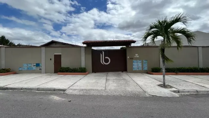 Casa para aluguel - Eusébio/CE