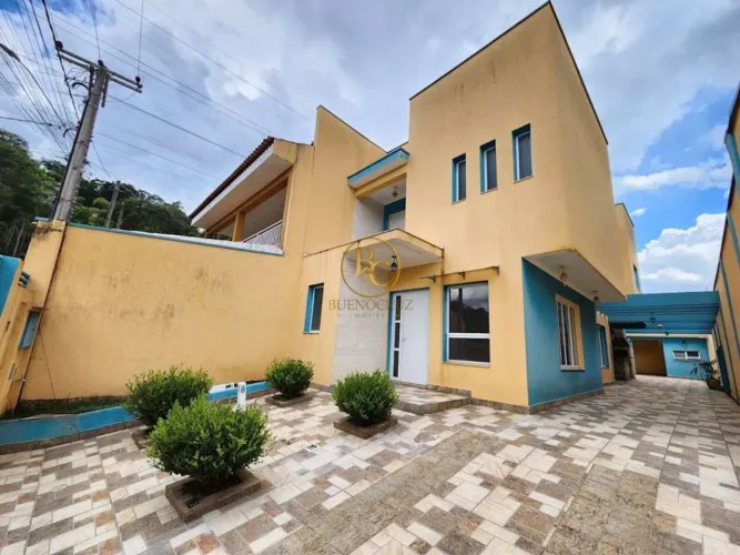 Casa com 2 quartos para alugar, 187 m² por R$ 6.260 - Serra da Cantareira - Mairiporã/SP