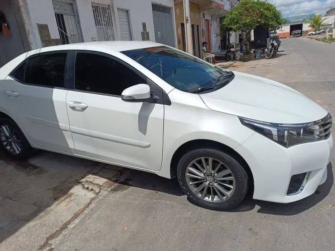 Toyota Corolla GLI 1.8 Flex 16V Aut. 2017