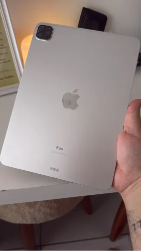 iPad Pro terceira geração 128gb + Caneta Apple Pencil 2