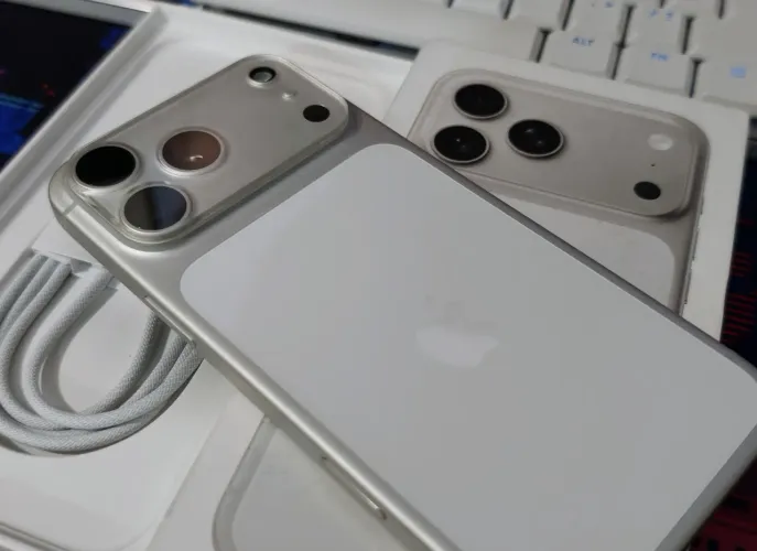 17 pro max 256gb caixa e nota zerado nunca aberto