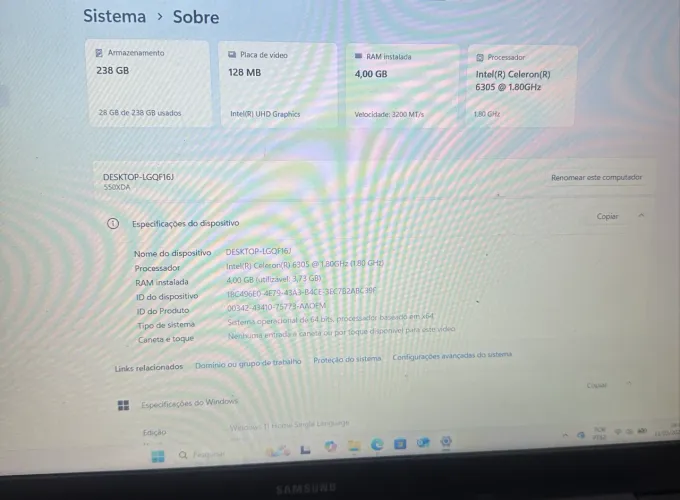 Samsung Book 1   