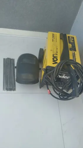 Vende se máquina de soda 