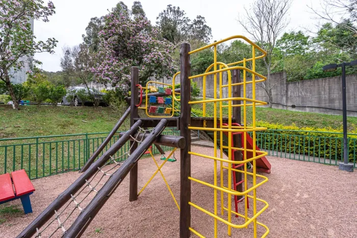 APARTAMENTO A VENDA NO ROSSI BRISA