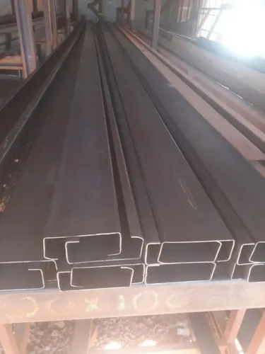 oferta de perfil enrijecido para sua estrutura 100x40 chapa 14 de 6 metros 119,90 a vista 