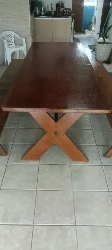 Mesa pra churrasco de madeira maciça