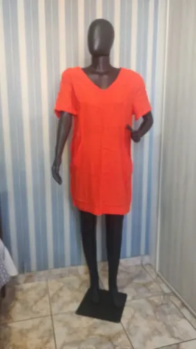 Vestido em linho feminino G