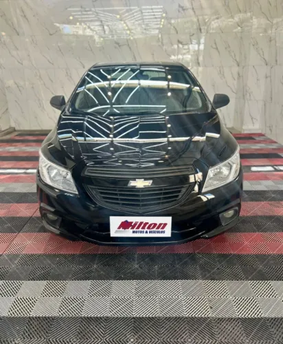Chevrolet Onix JOY Hatch 1.0 8V Flex Mec. 4P 2018