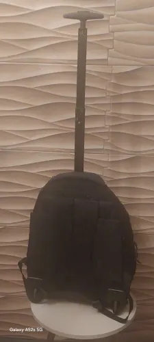 Mochila com rodinhas