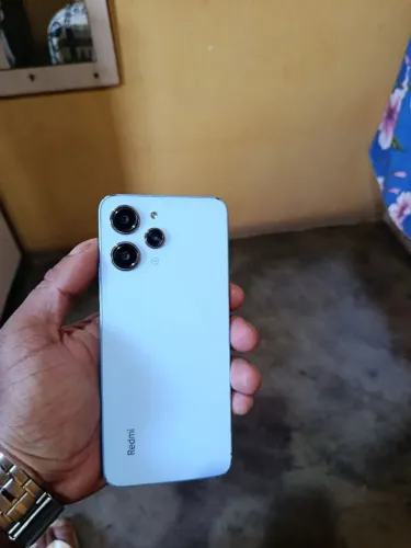 Redmin 12