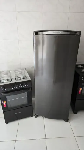 KIT DISPONÍVEL , PINTADO NA COR GRATIFE ESCURO 