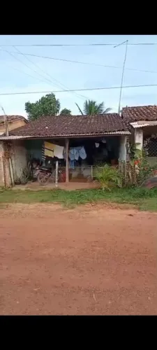 Vende-se casa