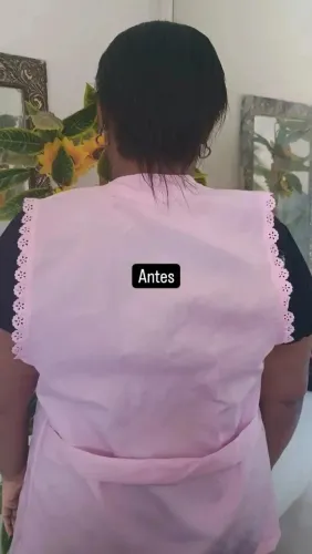 Aplicação e Manutenção de mega hair 