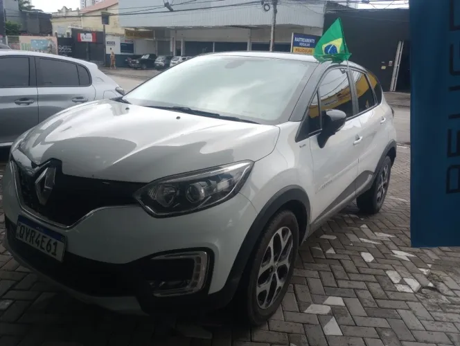Renault Captur Intense Bose 1.6 16V Flex 5P AUT 2021