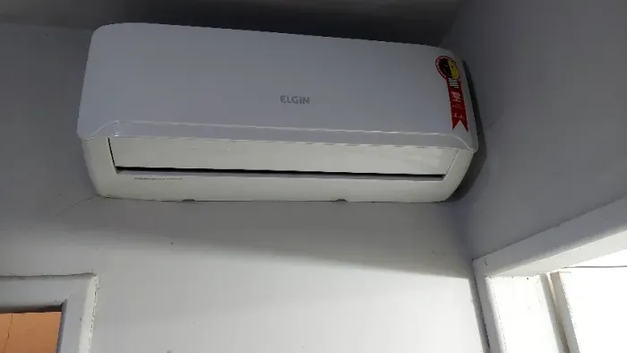 ar condicionado Elgin 9000 btus bivolt