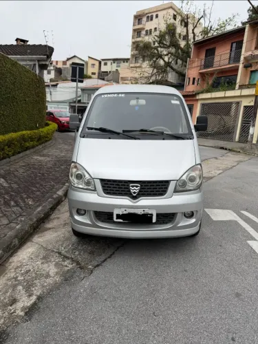 Hafei Towner Passageiro 1.0 8V 48cv 7L 5P 2012