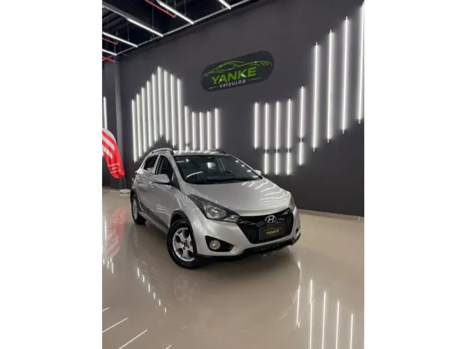 Hyundai HB20X 2014