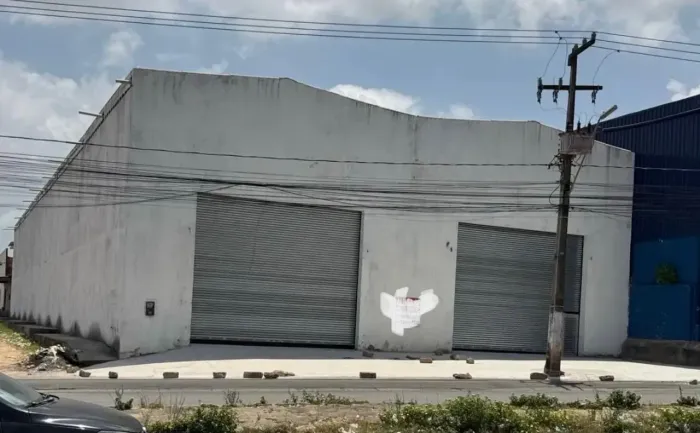 ALUGA GALPÃO NA ESTRADA DE RIBAMAR 1.040 m²