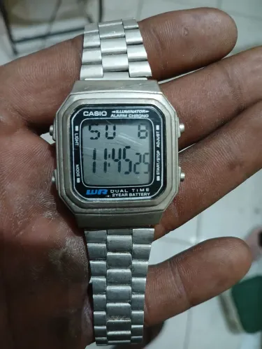 Relógio casio funcionando perfeitamente 