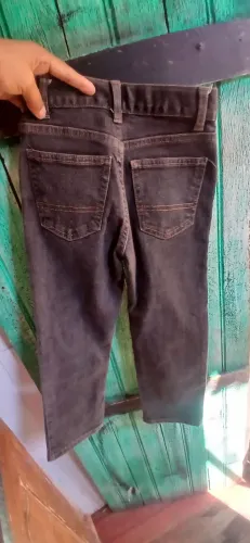 Calça pra menino ou menina 