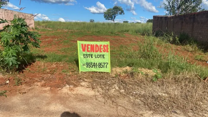Vende-se lote em bonfinopolis 
