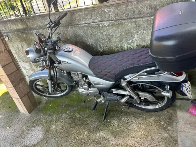 Haojue Chopper Road 150 - 2019/2019 | Prata | Apenas 27.000 km | Econômica e Confortável