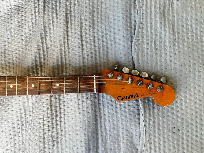 Guitarra giannini Stratosonic anos 70/80