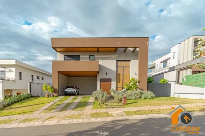 Casa à Venda no Campo de Toscana | 4 Suítes, Piscina e Terreno 800 m²