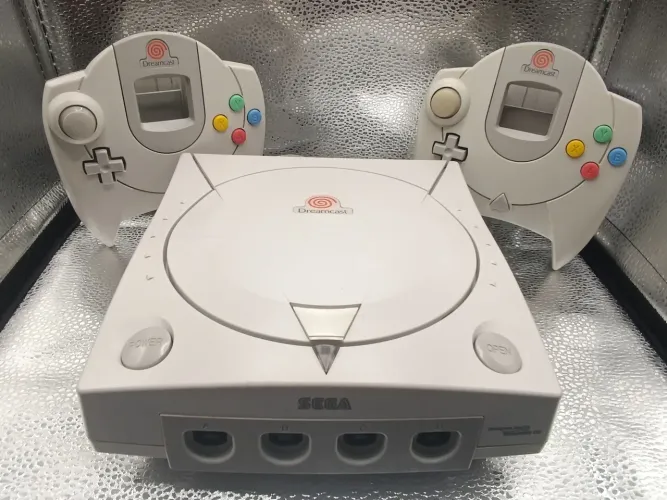 Sega Dreamcast 