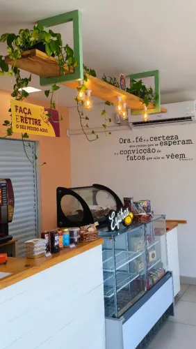 Vendo Lanchonete Completa - Pronta para Trabalhar em Garopaba