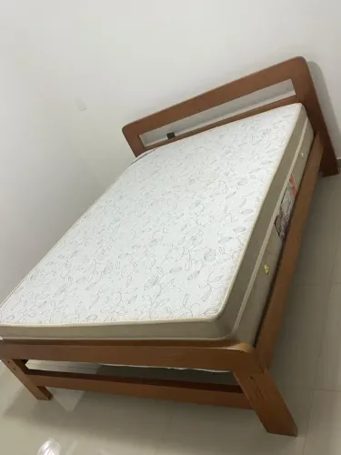 Cama de Casal Madeira Cerejeira + Colchão Magnético c/ Massagem Nyppon Qualyt 