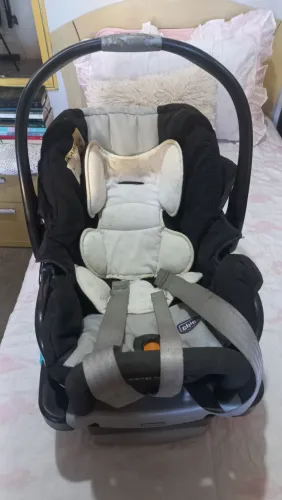 Cadeirinha bebê conforto reclinavel Chicco