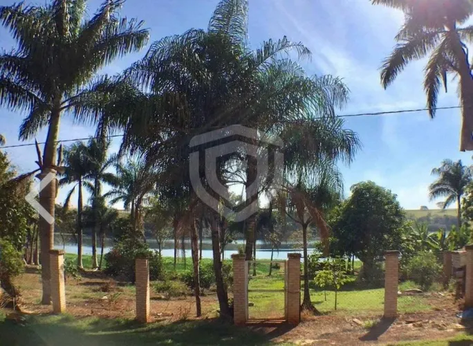 Rancho Exclusivo à Beira do Rio