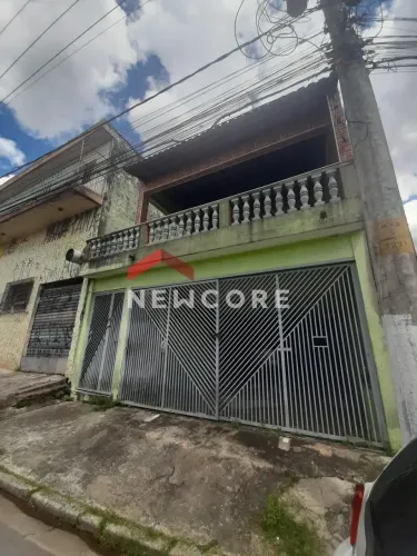 Sobrado em Rua Antônio Vanucci - Bandeiras - Osasco/SP