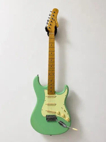 Guitarra Tagima TW Series Verde Água + Acessórios