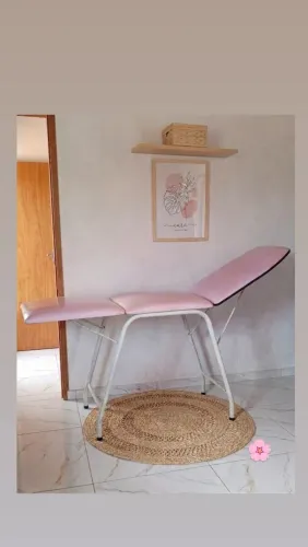 Vendo rosa bebê nada rasgado toda ok 