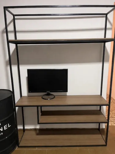 Estante Rack Industrial de Madeira