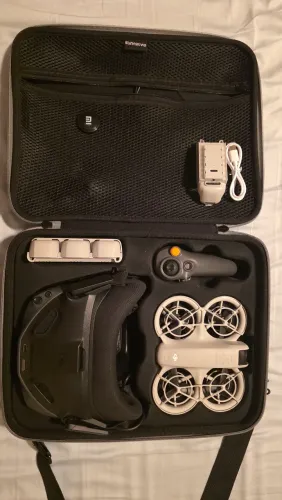 Drone Dji Neo Motion Fly More Combo Goggles + Case