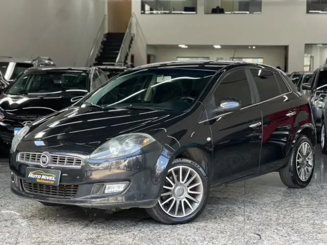 Fiat Bravo Essence 1.8 Flex 16V 5P 2011