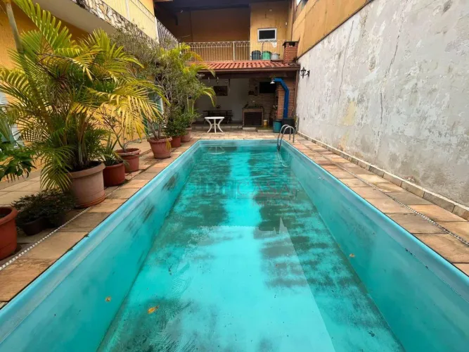 Casa com Piscina, 3 dormitórios à venda, 237 m² por R$ 1.100.000 - Vila Aricanduva - São P
