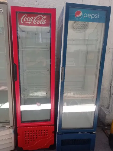 Geladeira expositora slim coca cola e Pepsi