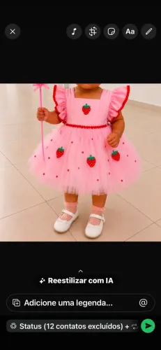 Vestido moranguinho baby 1 aninho