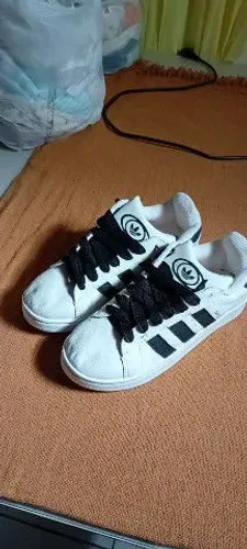 Tênis novo
